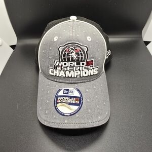 2005 Chicago White Sox New Era World Series Champions Hat - NWOT/ MINT